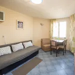 Lazur - Sunny Flat