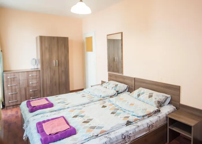 Lazur - Sunny Flat Апартамент *