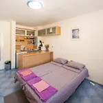 Lazur - Sunny Flat Апартаменты *