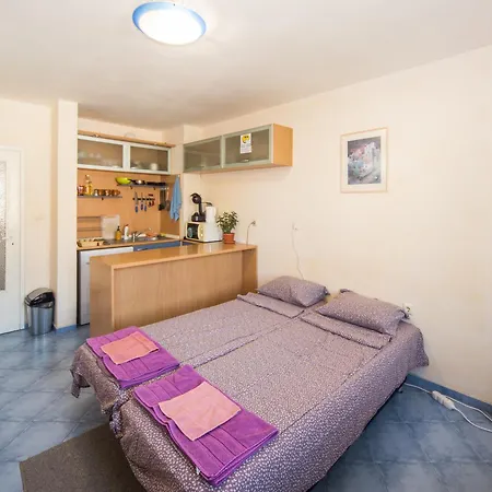 Lazur - Sunny Flat Lejlighed *